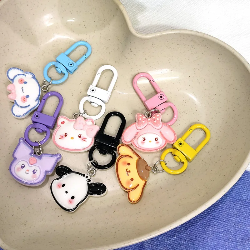 6 шт. брелок Sanrio с милым мультяшным Hello Kitty Kuromi Cinnamoroll подвеска My Melody брелок декоративные украшения для школьных сумок подарки
6 шт. брелок Sanrio с милым мультяшным Hello Kitty Kuromi Cinnamoroll подвеска My Melody брелок декоративные украшения для школьных сумок подарки
