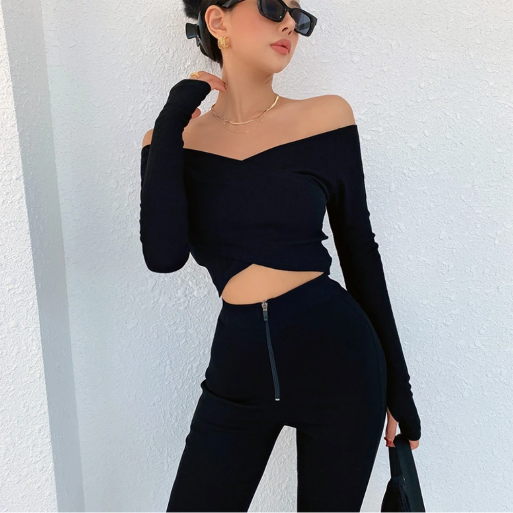 Fall Clothing For Women 2022 Black Knit V-neck Elegant Corset Long Sleeve Sexy Club Off-the-shoulder Slim Fit Crop Top y2k
Fall Clothing For Women 2022 Black Knit V-neck Elegant Corset Long Sleeve Sexy Club Off-the-shoulder Slim Fit Crop Top y2k