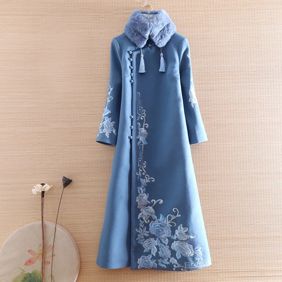 Chinese Style Improved Cheongsam Woolen Skirt Tassel Heavy Industry Vintage Embroidery Fashion Woolen Dress
Chinese Style Improved Cheongsam Woolen Skirt Tassel Heavy Industry Vintage Embroidery Fashion Woolen Dress