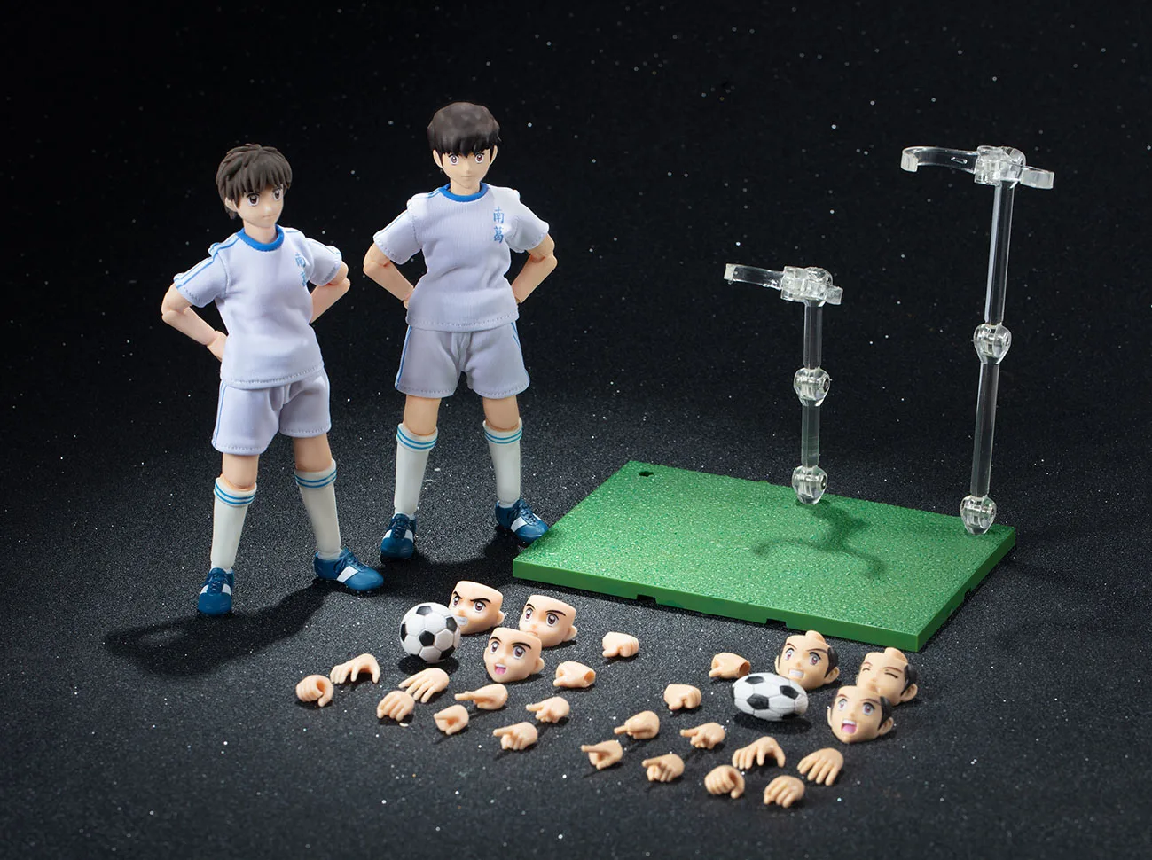 2020 In Stock GT Dasin Model 942toys Captain Tsubasa Misaki Taro Kisugi Teppei PVC Action Figure Model Toy
2020 In Stock GT Dasin Model 942toys Captain Tsubasa Misaki Taro Kisugi Teppei PVC Action Figure Model Toy