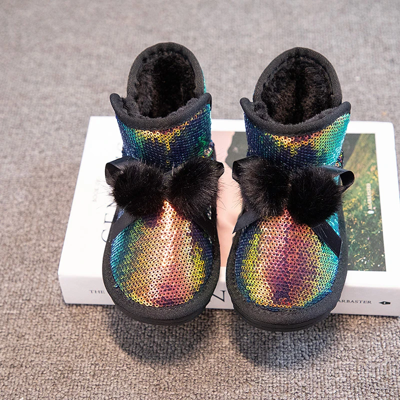 Girls' Gradual Change Sequins Cute Snow Boots Two Bowknot Plush Balls Casual Round Head Versatile 2022 Winter New Short Boots
Girls' Gradual Change Sequins Cute Snow Boots Two Bowknot Plush Balls Casual Round Head Versatile 2022 Winter New Short Boots