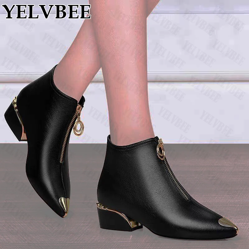 Sexy Low Heels Chunky Ankle Boots Party Fashion New Women Shoes 2021 Winter Zipper Casual Designer Pumps Snow Chelsea Boots Lady
Sexy Low Heels Chunky Ankle Boots Party Fashion New Women Shoes 2021 Winter Zipper Casual Designer Pumps Snow Chelsea Boots Lady