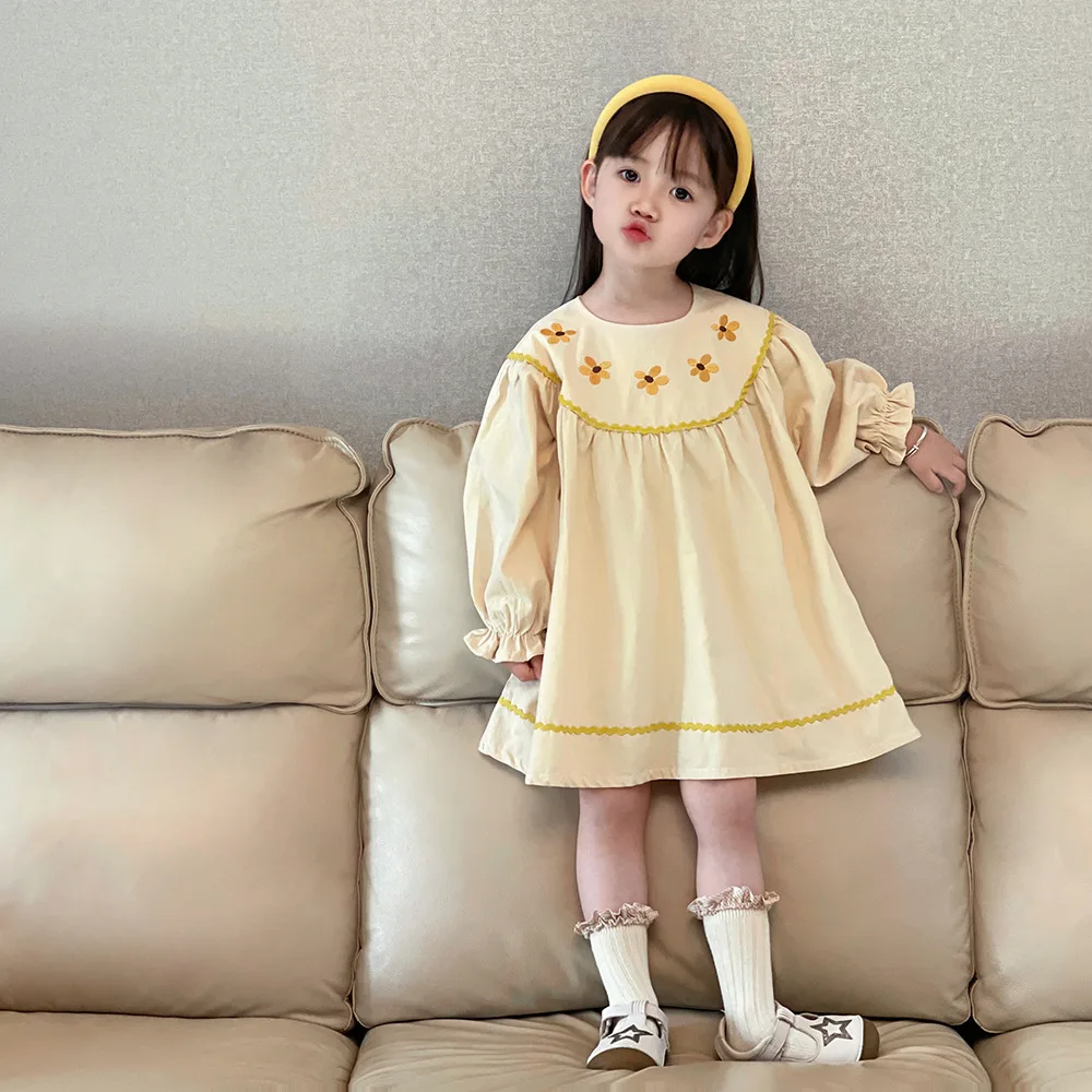 New Spring Kids Dress Children Flowers Embroidery Princess Dress Girls Casual Dresses
New Spring Kids Dress Children Flowers Embroidery Princess Dress Girls Casual Dresses