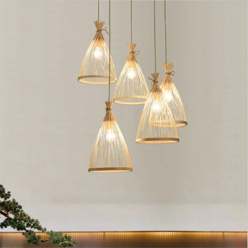 Chinese Handmade Chandelier Light Bamboo Pendant Lamps for Dining Room Bedroom Living Room Decor E27 Wood Lantern Hanging Lights
Chinese Handmade Chandelier Light Bamboo Pendant Lamps for Dining Room Bedroom Living Room Decor E27 Wood Lantern Hanging Lights