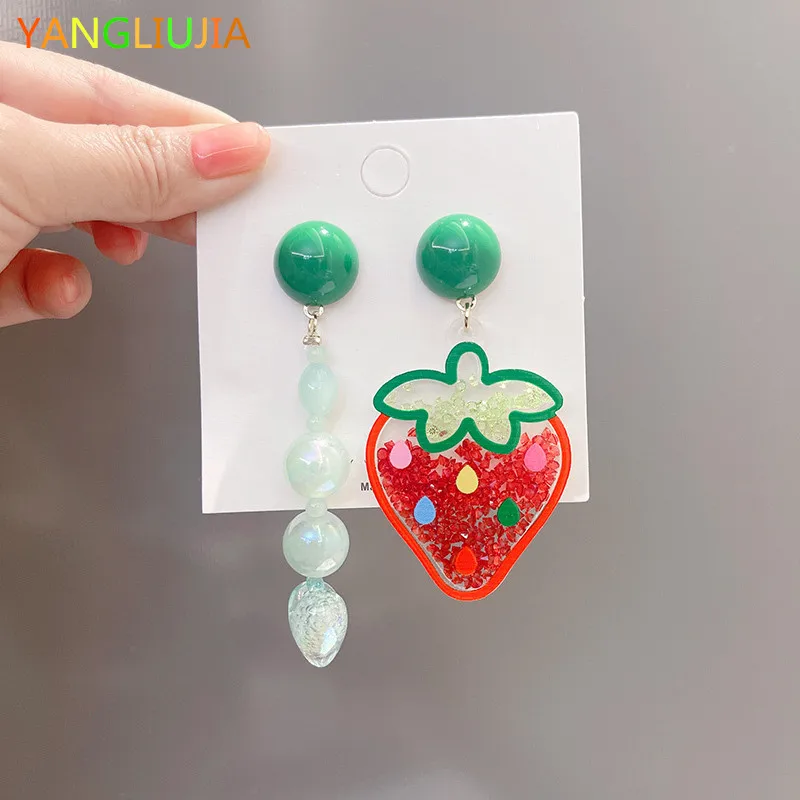 Asymmetric Yakeli Strawberry Earring European And American Style Personality Fashion Tassel Earrings Girl Travel Accessories
Asymmetric Yakeli Strawberry Earring European And American Style Personality Fashion Tassel Earrings Girl Travel Accessories