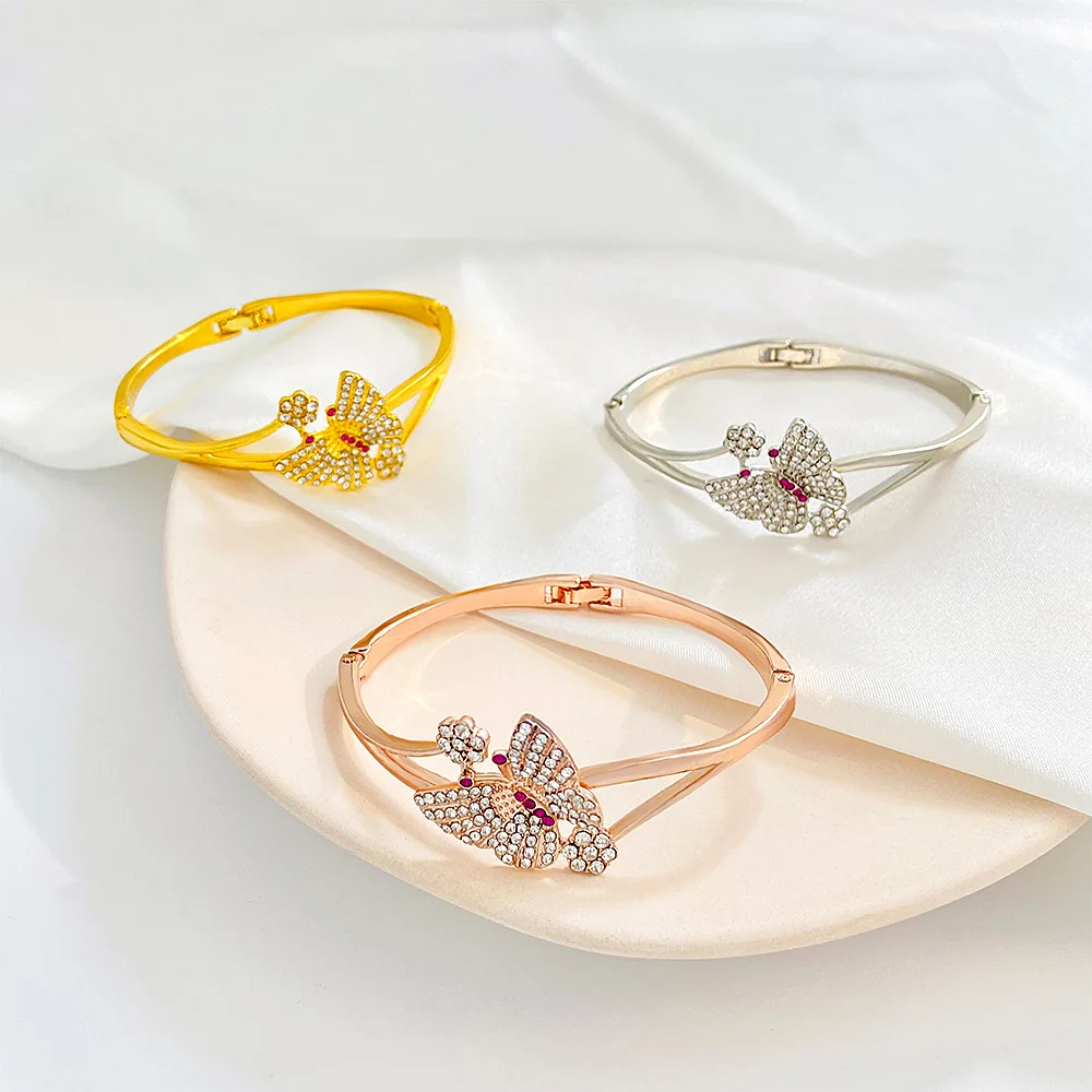 Retro Diamond Butterfly Bracelet Female Ins Fashion Creative Niche Design Butterfly Love Flower Bracelet Girlfriends Jewelry
Retro Diamond Butterfly Bracelet Female Ins Fashion Creative Niche Design Butterfly Love Flower Bracelet Girlfriends Jewelry