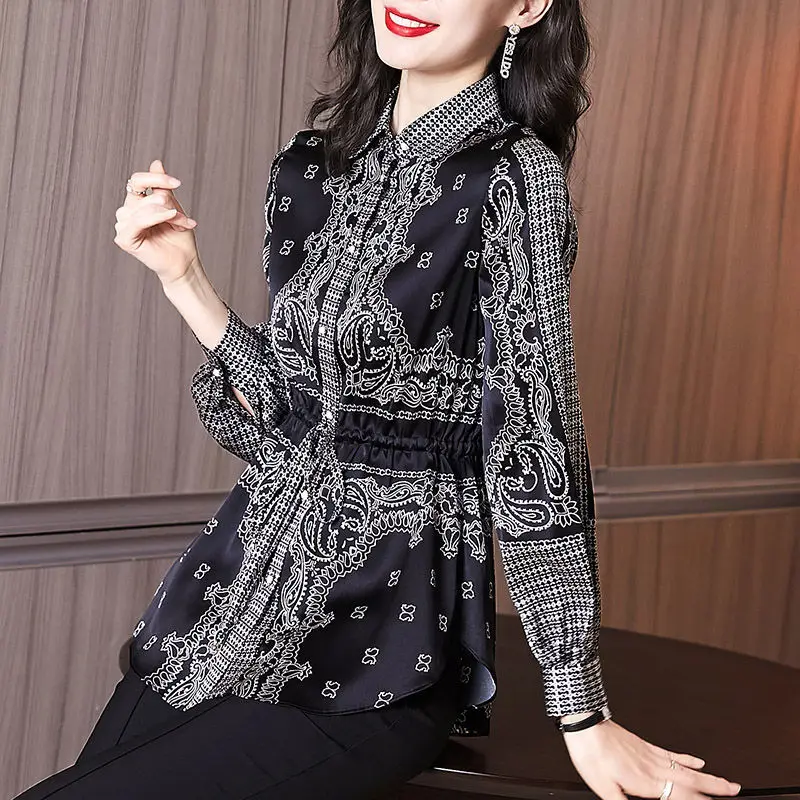 

2022 retro Hong Kong flavor black long -sleeved spring and autumn women's new design sense niche simulated silk floral shirt