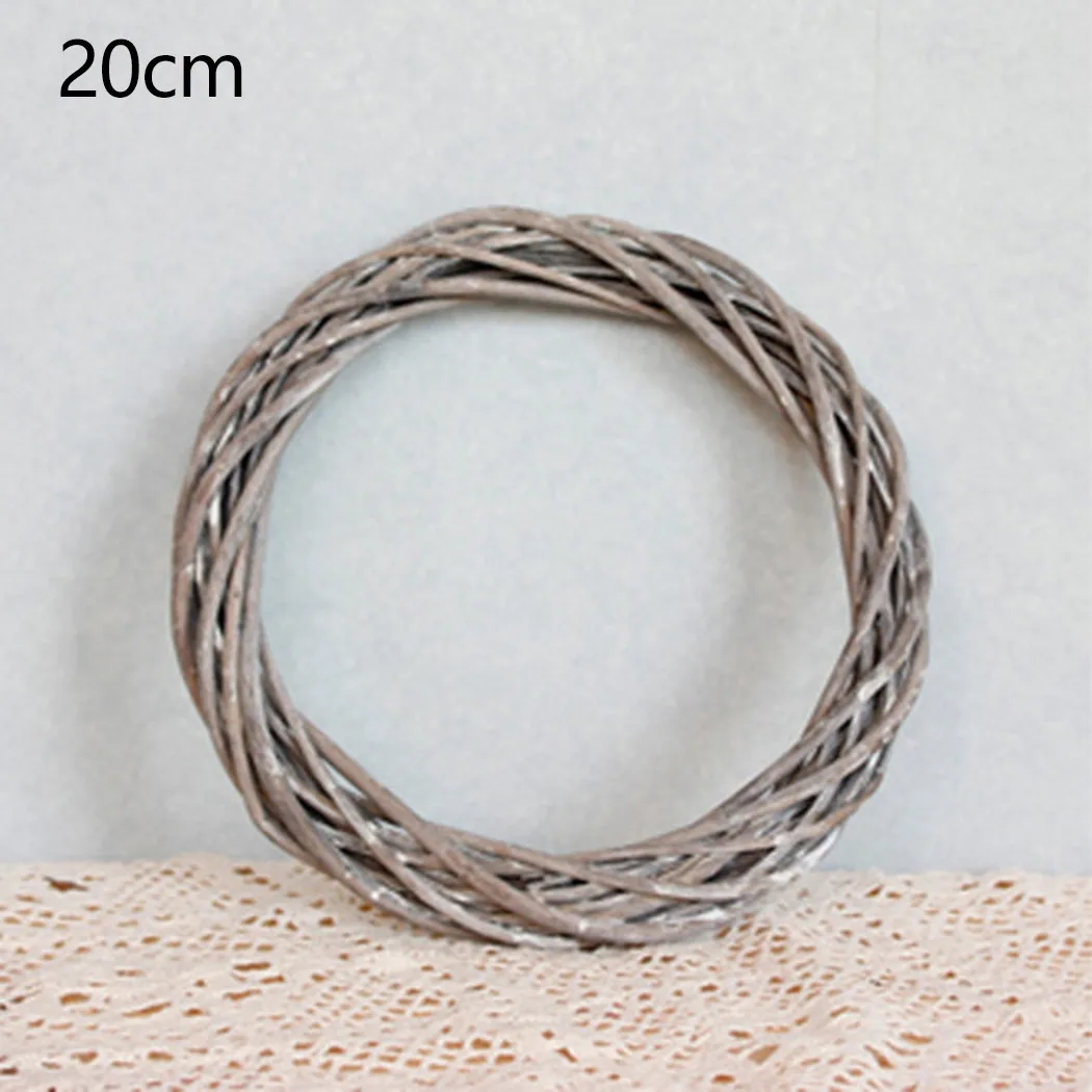 20CM Christmas Rattan Ring Wreath Wicker Vine Garland Hanging Wedding Grey Wreath Holiday DIY Christmas Decorations
20CM Christmas Rattan Ring Wreath Wicker Vine Garland Hanging Wedding Grey Wreath Holiday DIY Christmas Decorations