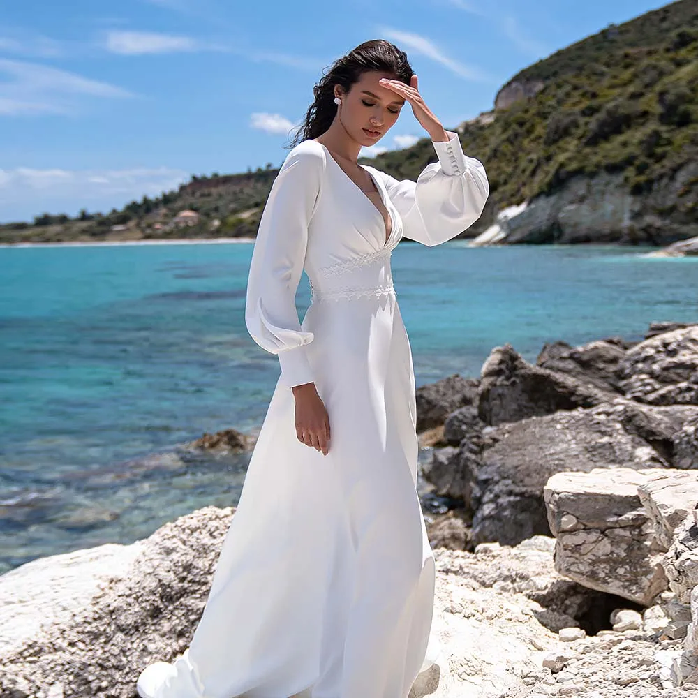 Classic Bride Dresses 2022 New V-Neck Long Sleeve Button Bridal Gowns Lace Beaded A-Line Satin Wedding Dress For Women Custom
Classic Bride Dresses 2022 New V-Neck Long Sleeve Button Bridal Gowns Lace Beaded A-Line Satin Wedding Dress For Women Custom