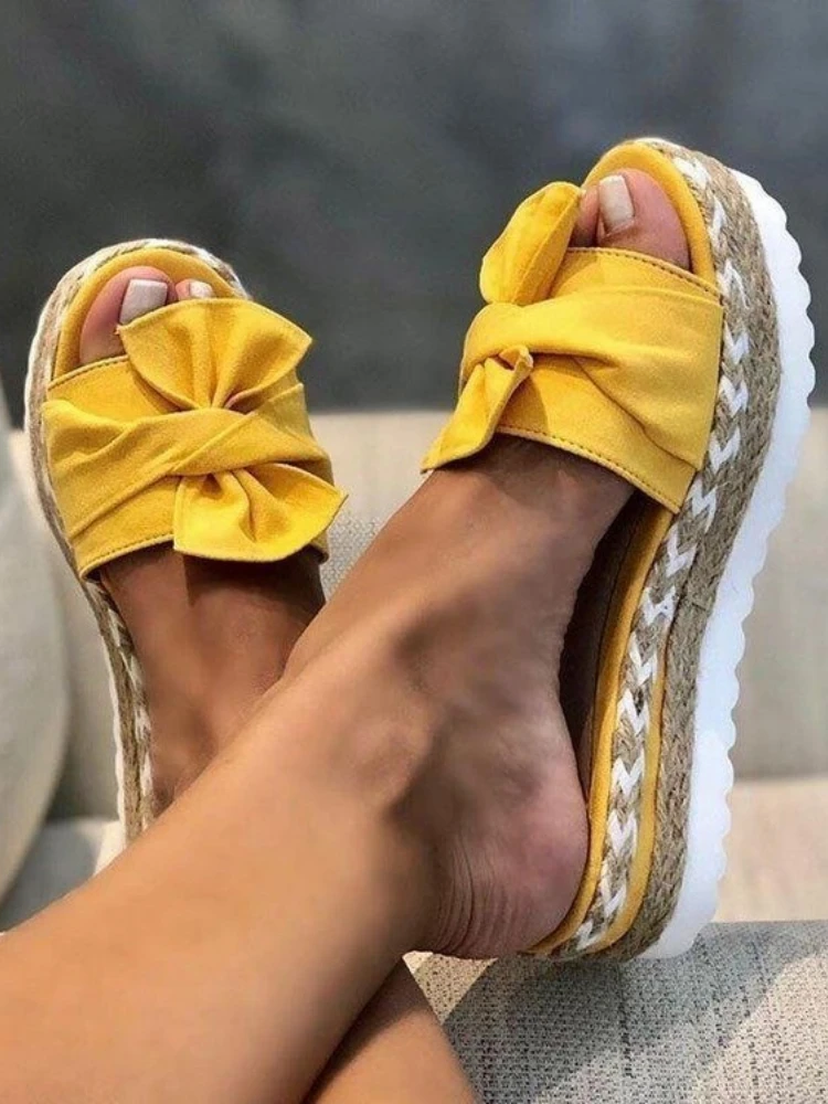 2022 Summer Fashion Sandals Shoes Women Bow Summer Sandals Slipper Indoor Outdoor Flip-flops Beach Shoes Female Slippers
2022 Summer Fashion Sandals Shoes Women Bow Summer Sandals Slipper Indoor Outdoor Flip-flops Beach Shoes Female Slippers