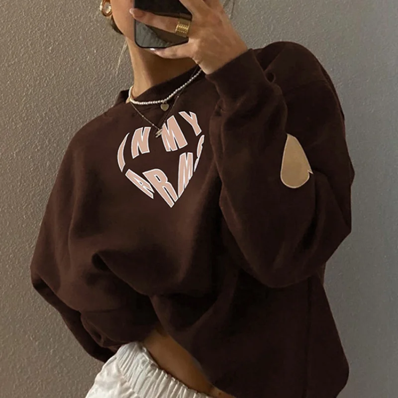HOUZHOU Graphic Hoodie Women Autumn Vintage Y2k Heart Letter Printed Pullover O-Neck Loose Casual Sweatshirts Long Sleeve Top
HOUZHOU Graphic Hoodie Women Autumn Vintage Y2k Heart Letter Printed Pullover O-Neck Loose Casual Sweatshirts Long Sleeve Top