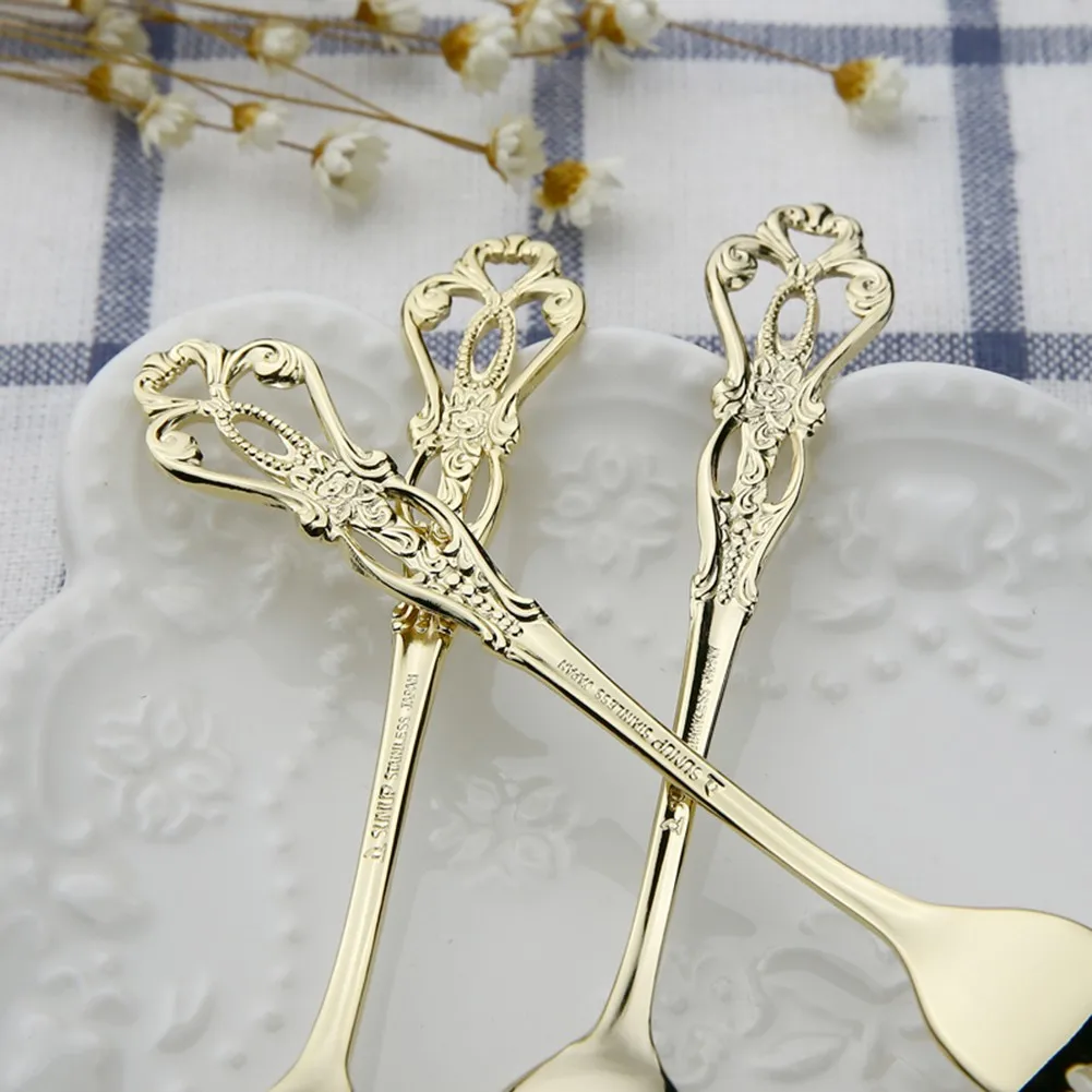 1 Pair Long Handle Sakura Coffee Spoon Stainless Steel Small Personality Golden Spoon Tea Spoon Creative Cute Stirring Spoon
1 Pair Long Handle Sakura Coffee Spoon Stainless Steel Small Personality Golden Spoon Tea Spoon Creative Cute Stirring Spoon