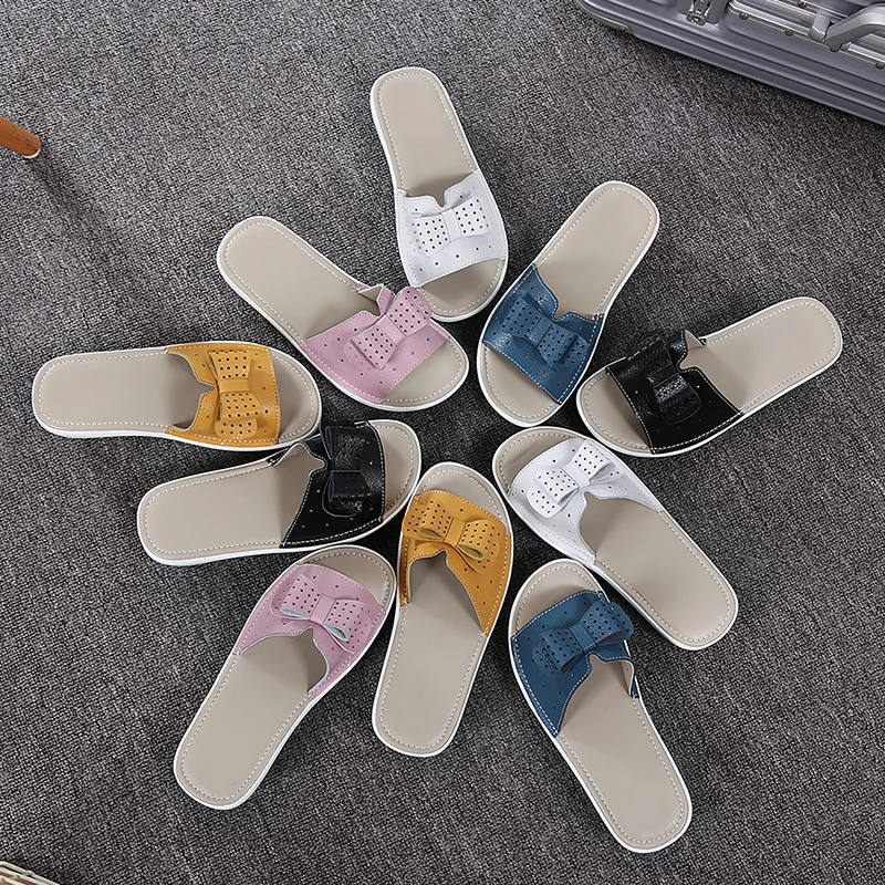 Женские шлепанцы из натуральной кожи, однотонные сандалии на толстой подошве, пляжные тапочки, Летние сланцы
Женские шлепанцы из натуральной кожи, однотонные сандалии на толстой подошве, пляжные тапочки, Летние сланцы