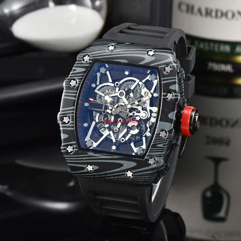 2023 г., вырезанные кварцевые часы в винном корпусе с яркой оболочкой и зернистой текстурой дерева, большой циферблат, кварцевые часы rm, деловые модные мужские часы ks
2023 г., вырезанные кварцевые часы в винном корпусе с яркой оболочкой и зернистой текстурой дерева, большой циферблат, кварцевые часы rm, деловые модные мужские часы ks