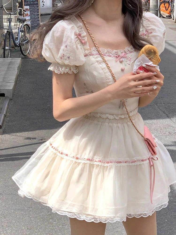 Kawaii Two Piece Set Suit Female Chiffon Sweet Y2k Crop Top + Women Elegant Lace Sweet Cake Skirts Korean Fashion Summer 2023
Kawaii Two Piece Set Suit Female Chiffon Sweet Y2k Crop Top + Women Elegant Lace Sweet Cake Skirts Korean Fashion Summer 2023