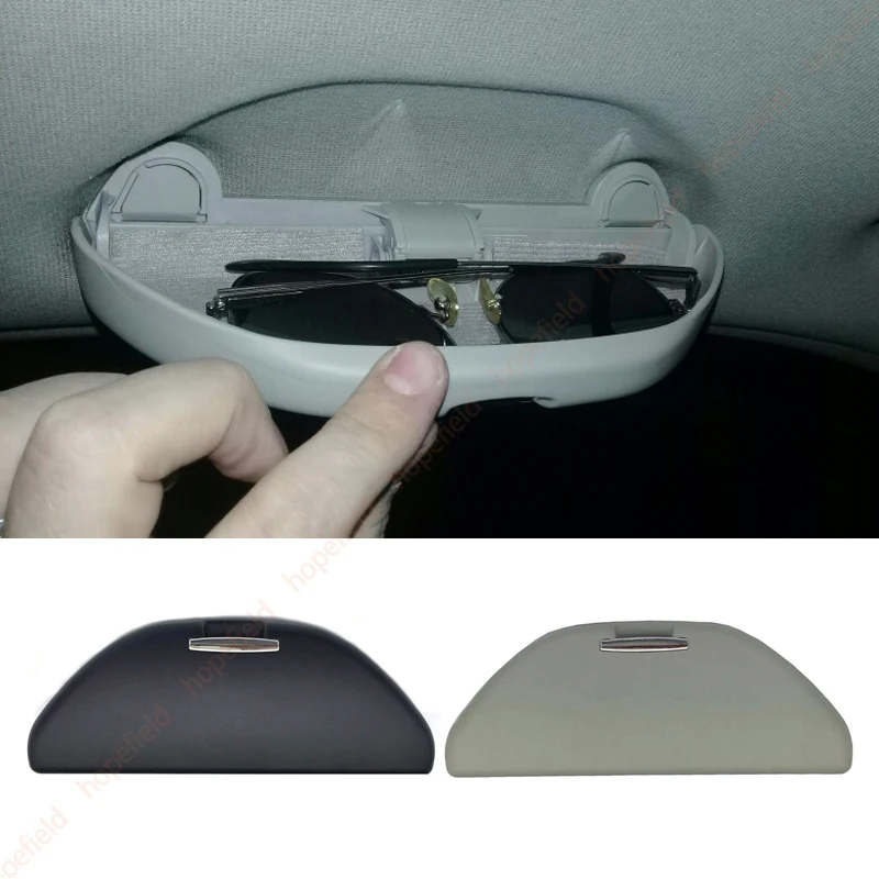 Car Sunglasses Box Glasses Holder for Volkswagen Touran Golf 4 Jetta Mk4 Bora Polo 9N 9N3 GTI R32 Roof Handle Sun Storage Case 
Car Sunglasses Box Glasses Holder for Volkswagen Touran Golf 4 Jetta Mk4 Bora Polo 9N 9N3 GTI R32 Roof Handle Sun Storage Case