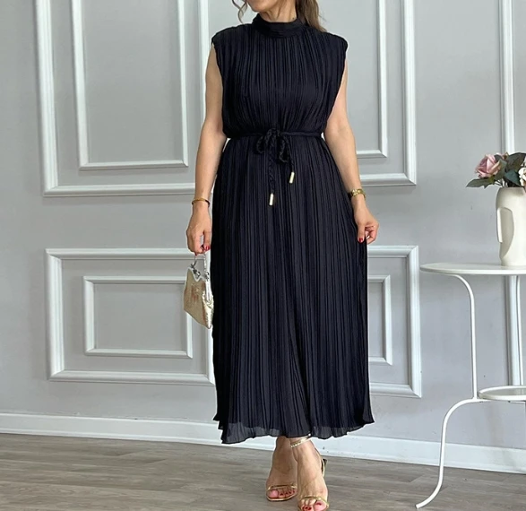 Office Lady Elegant and Pretty Women's Dresses 2023 Autumn New Fashion Simple Half High Neck Waist Slim Lace Up Mid Length Dress
Office Lady Elegant and Pretty Women's Dresses 2023 Autumn New Fashion Simple Half High Neck Waist Slim Lace Up Mid Length Dress