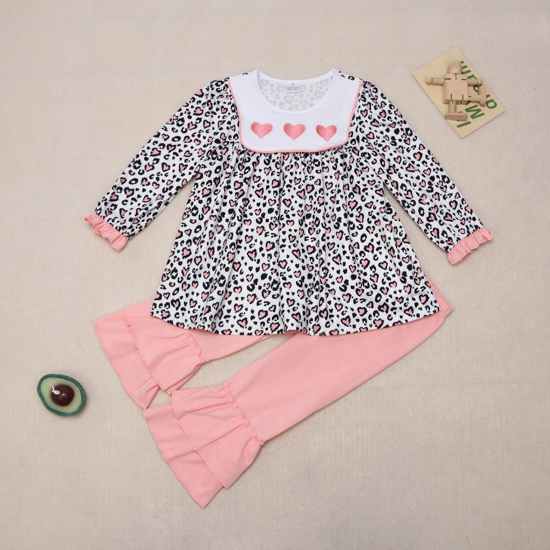Valentine Baby Outfits Girl Sets Pink Embroidery Hearts Stitch Life Sized 0-24M Kids Clothings Two Pieces Pants Festival
Valentine Baby Outfits Girl Sets Pink Embroidery Hearts Stitch Life Sized 0-24M Kids Clothings Two Pieces Pants Festival