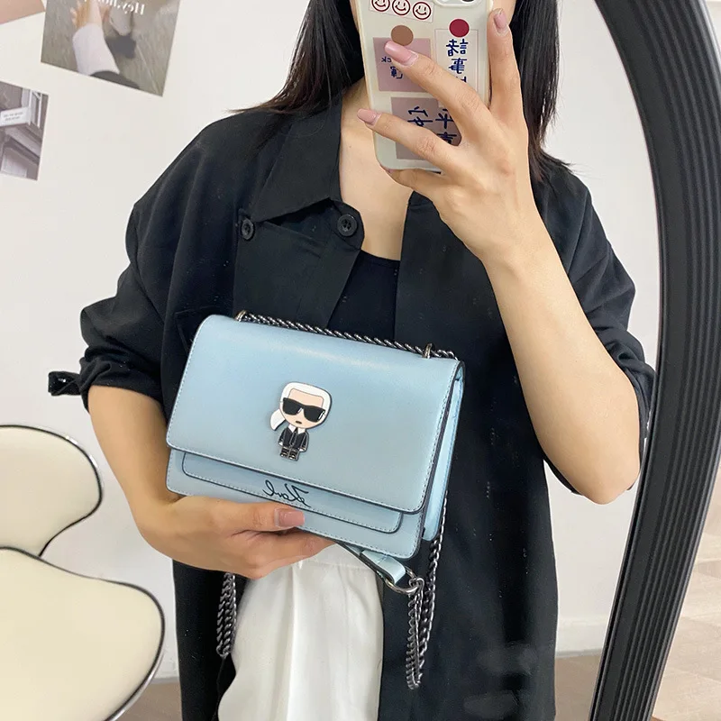 2021 Summer Solid Color Handbag For Women High Quality Pu Leather Female Shoulder Bag Designer Trend Simple Crossbody Bag
2021 Summer Solid Color Handbag For Women High Quality Pu Leather Female Shoulder Bag Designer Trend Simple Crossbody Bag
