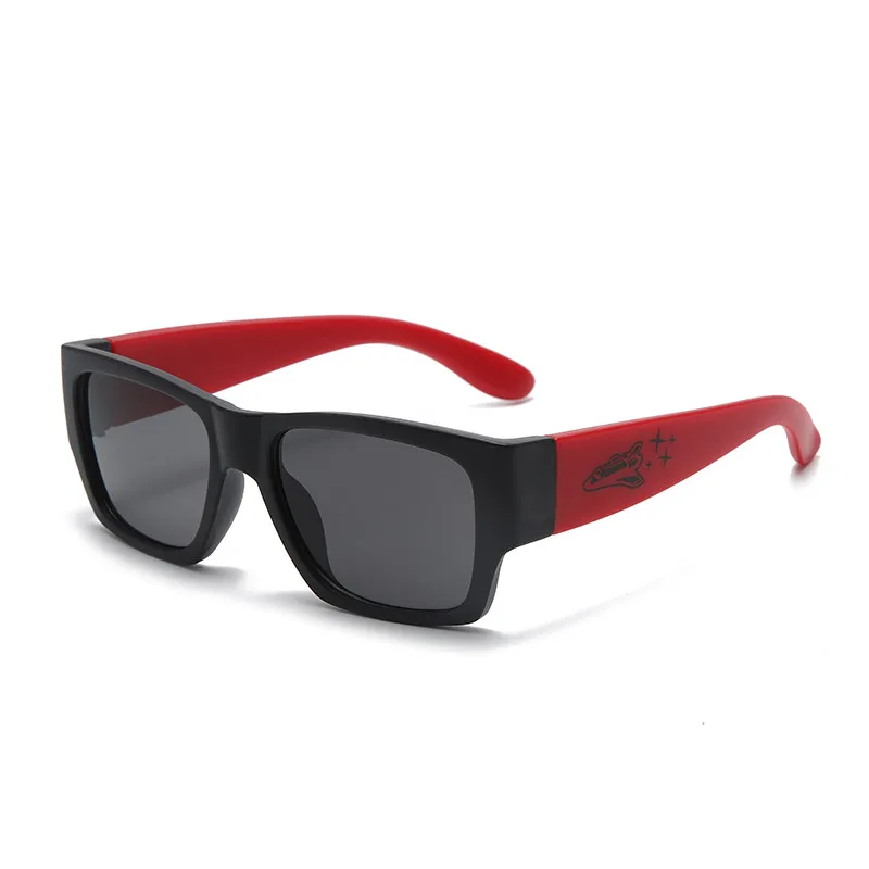 2023 new square kids Sunglasses boy girl Square goggles Baby travel glasses 6 colors optional UV400
2023 new square kids Sunglasses boy girl Square goggles Baby travel glasses 6 colors optional UV400
