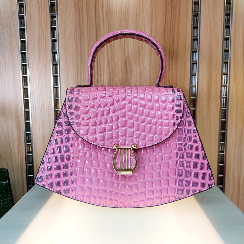 Quality Luxury Alligator Purses and Handbags Designer Leather Shoulder Crossbody Bags for Women Fashion Underarm Sac A Main New
Quality Luxury Alligator Purses and Handbags Designer Leather Shoulder Crossbody Bags for Women Fashion Underarm Sac A Main New
