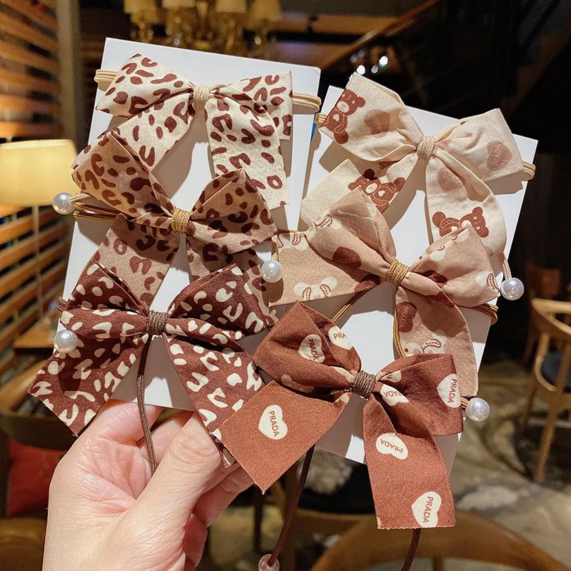 High Elastic Hair Rope Temperament Bowknot Hair Ring Autumn winter Khaki Color Hair Ring Hair Rope Woman Girl Headdress
High Elastic Hair Rope Temperament Bowknot Hair Ring Autumn winter Khaki Color Hair Ring Hair Rope Woman Girl Headdress