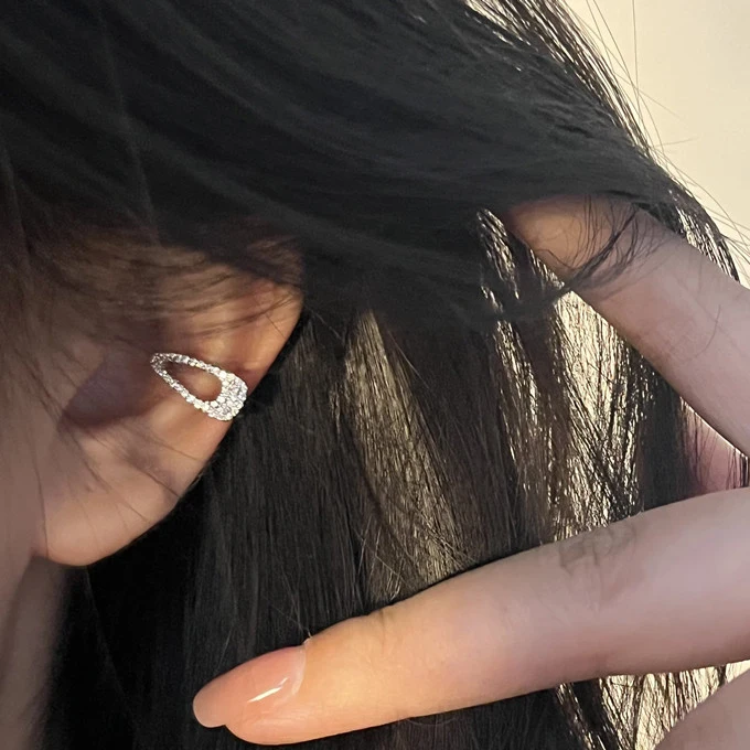 VIVILADY, 1 шт., серебро 925 пробы, милые маленькие серьги, модные женские изящные ювелирные изделия, минималистичные аксессуары 
VIVILADY, 1 шт., серебро 925 пробы, милые маленькие серьги, модные женские изящные ювелирные изделия, минималистичные аксессуары