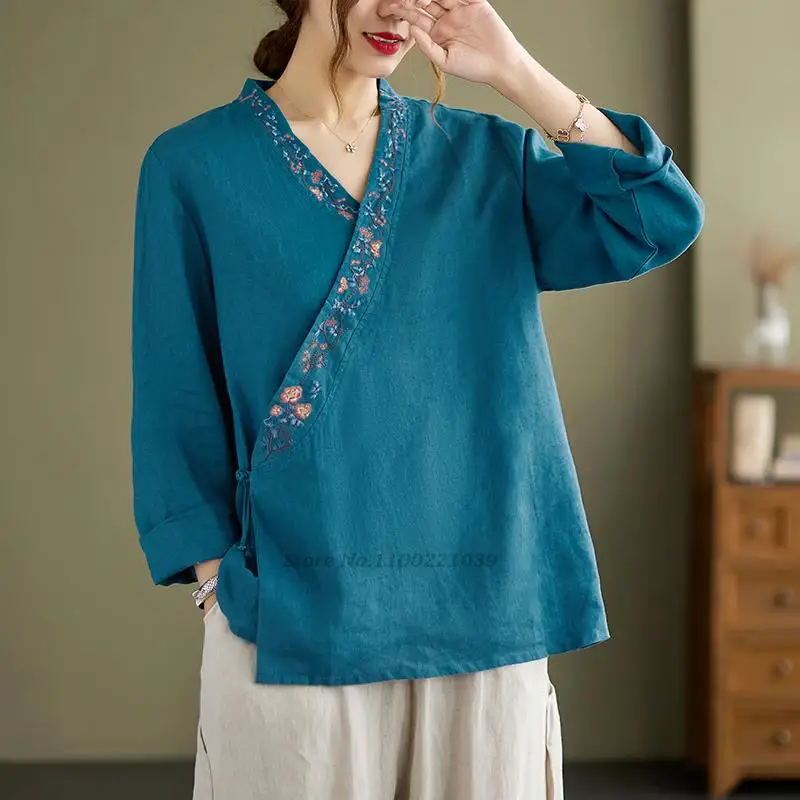 2022 traditional chinese tang suit hanfu tops retro flower embroidery cheongsam cotton linen blouse elegant oriental zen suit
2022 traditional chinese tang suit hanfu tops retro flower embroidery cheongsam cotton linen blouse elegant oriental zen suit