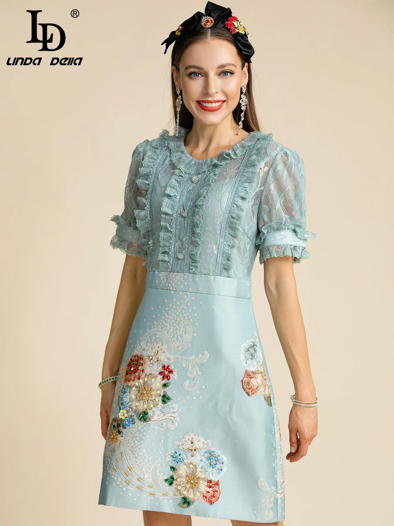 LD LINDA DELLA Summer Fashion Runway Short Dress Women's Lace Short sleeve Patchwork Luxury Crystal Beads Floral Mini Dress
LD LINDA DELLA Summer Fashion Runway Short Dress Women's Lace Short sleeve Patchwork Luxury Crystal Beads Floral Mini Dress