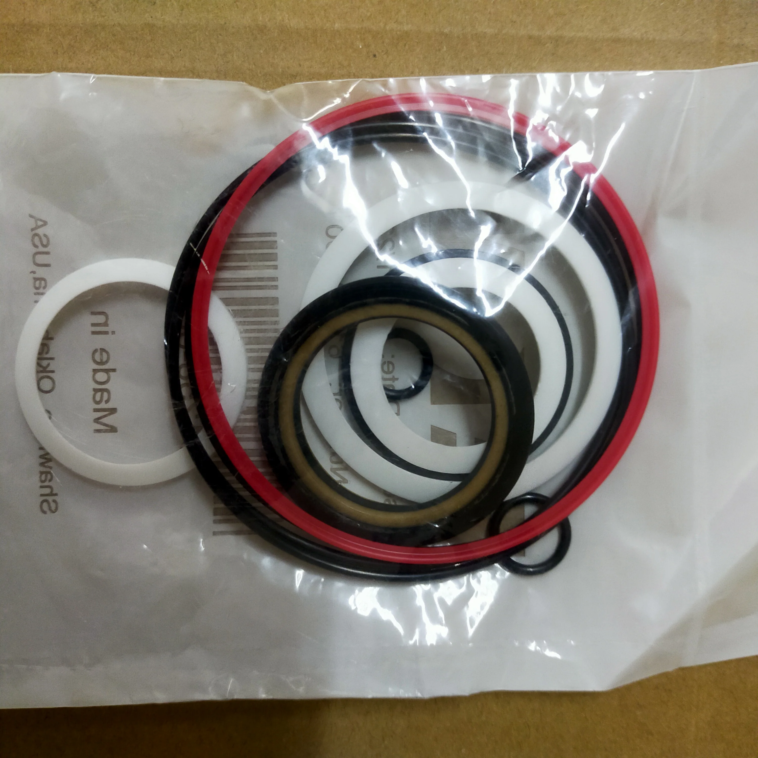 Комплекты сальников гидравлического двигателя для EATON 9057-9 9057-14 60540 61258 61237 60540-000 60023-000 61258-000 61237-000 61238-000
Комплекты сальников гидравлического двигателя для EATON 9057-9 9057-14 60540 61258 61237 60540-000 60023-000 61258-000 61237-000 61238-000