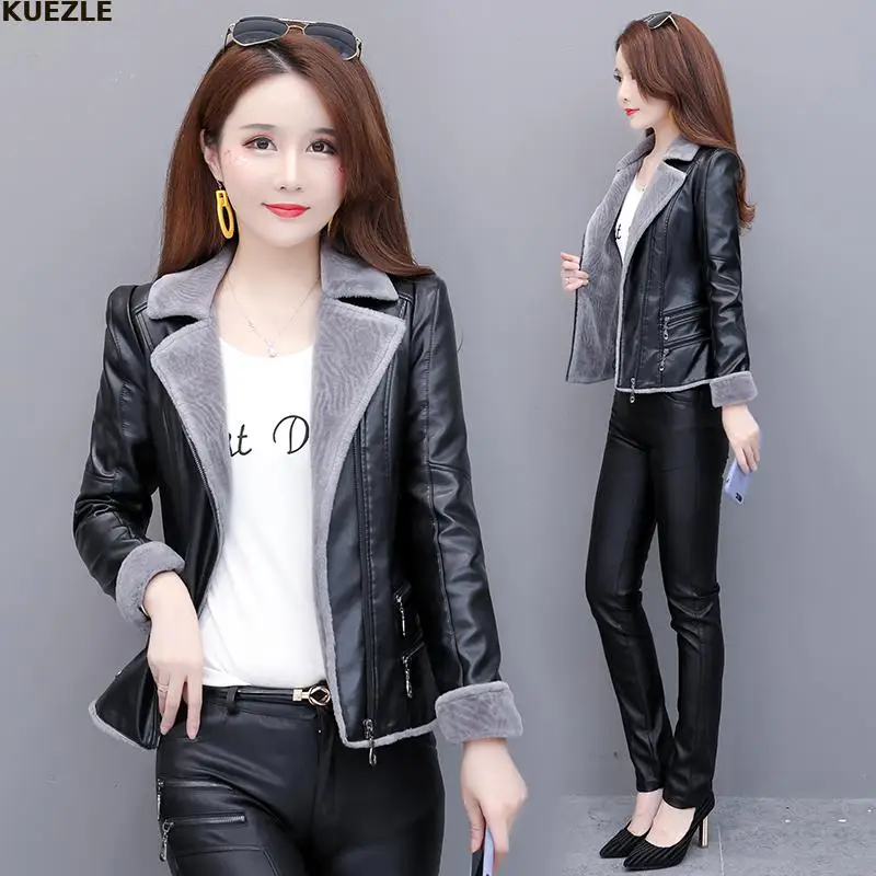 Miss Coats Autumn Winter Women Faux Fur Coat pu Leather tops Short Warm Plush Thick Ladies padded Fur locomotive Leather Jackets
Miss Coats Autumn Winter Women Faux Fur Coat pu Leather tops Short Warm Plush Thick Ladies padded Fur locomotive Leather Jackets