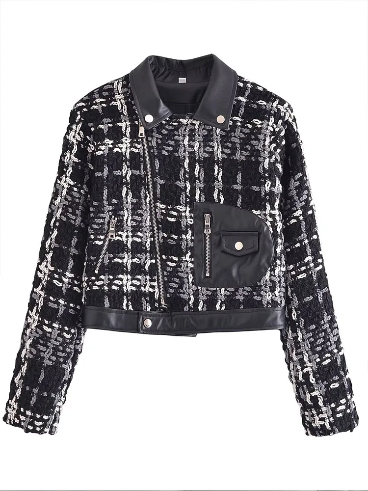 2022 winter new women's retro lapel fashion chic and versatile coarse spinning stitching faux PU biker jacket
2022 winter new women's retro lapel fashion chic and versatile coarse spinning stitching faux PU biker jacket