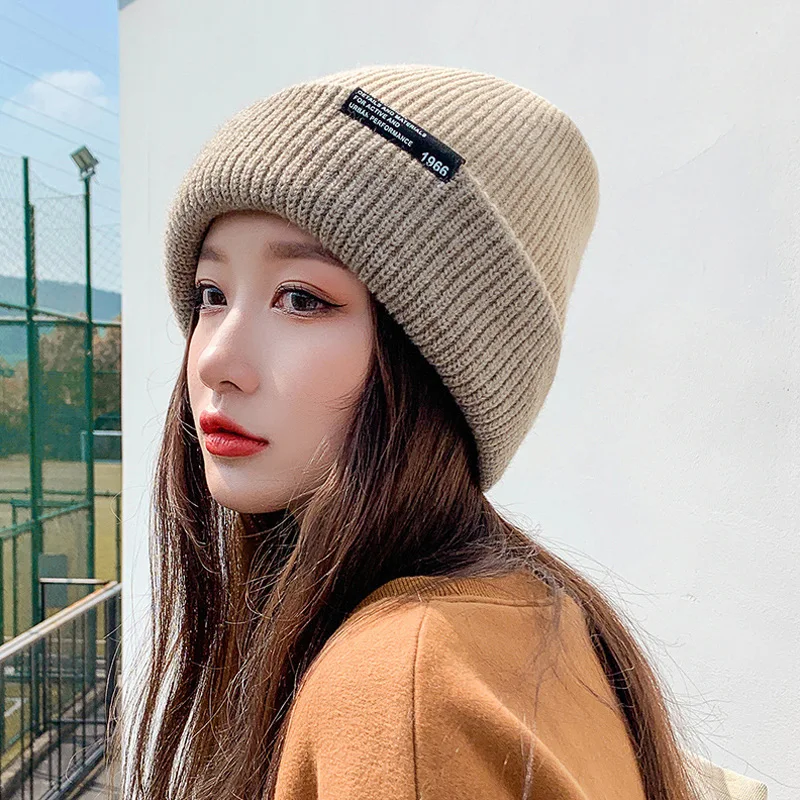 New Fashion Beanie Hats for Women Autumn Winter Beanies Knitted Hat Men And Women Adult Outdoor Warm Hat Skullies Beanies Cap
New Fashion Beanie Hats for Women Autumn Winter Beanies Knitted Hat Men And Women Adult Outdoor Warm Hat Skullies Beanies Cap