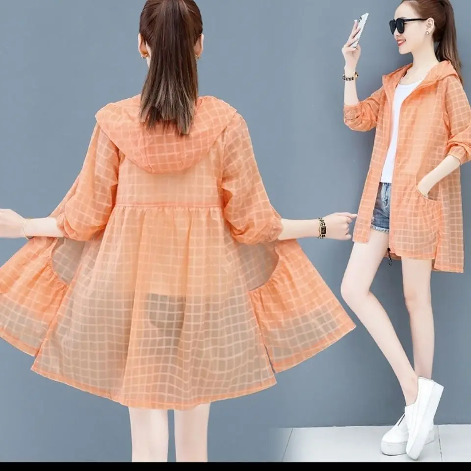 2022 Summer Women New Loose Sunscreen Clothing Female Long Ultra-thin Breathable Coats Ladies Long Sleeve Plaid UV Jackets T114
2022 Summer Women New Loose Sunscreen Clothing Female Long Ultra-thin Breathable Coats Ladies Long Sleeve Plaid UV Jackets T114