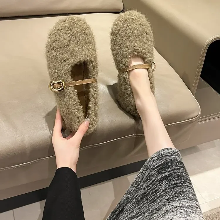 Leisure Korean Anti-wool Outside To Wear Flat Single Shoes Plus Fashion Comfortable Women's Shoes Shallow Mouth All Match Style
Leisure Korean Anti-wool Outside To Wear Flat Single Shoes Plus Fashion Comfortable Women's Shoes Shallow Mouth All Match Style