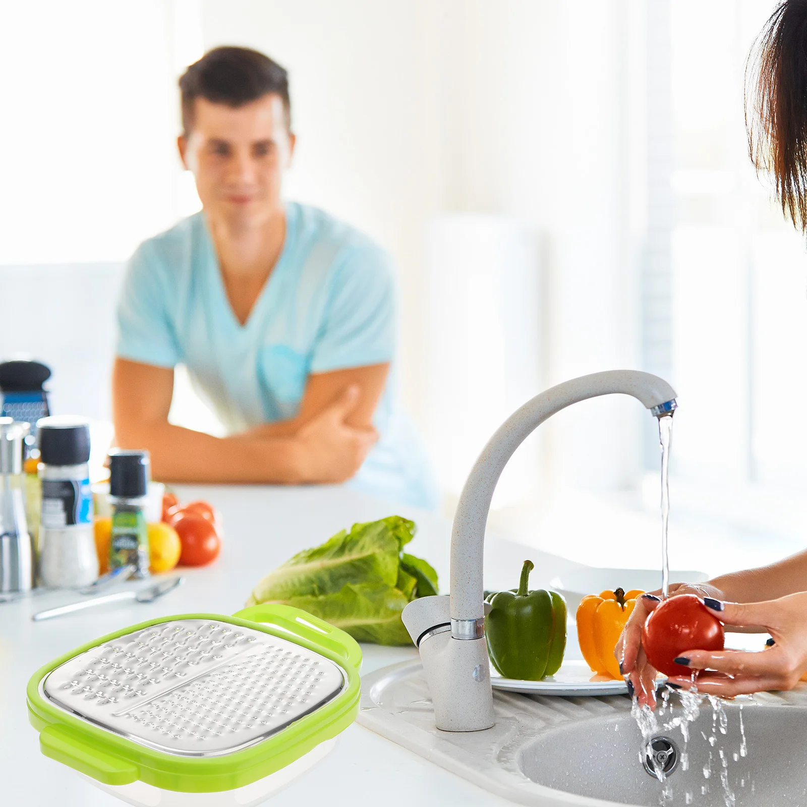 Grater Vegetable Cheese Kitchentool Slicer Device Shredding Potatocontainer Zesters Zester Lemon Handheld Graters Tools Box
Grater Vegetable Cheese Kitchentool Slicer Device Shredding Potatocontainer Zesters Zester Lemon Handheld Graters Tools Box
