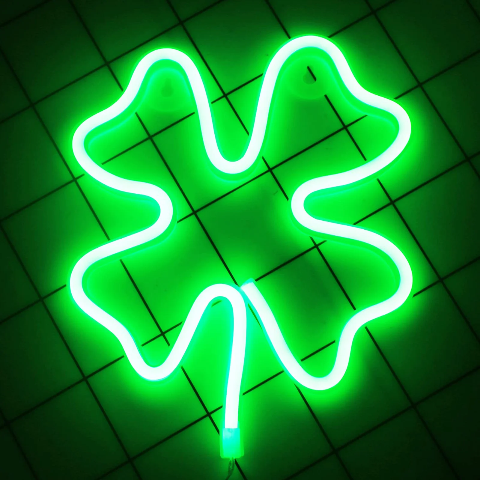 Neon Signs Clover LED Neon Lights For Wall Decor USB Or Battery Operated Shamrock Decorative Night Lamp Pendants For Bedroom St.
Neon Signs Clover LED Neon Lights For Wall Decor USB Or Battery Operated Shamrock Decorative Night Lamp Pendants For Bedroom St.