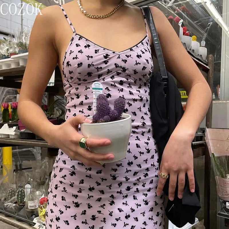 COZOK French Pastoral Floral Strap Dress Sexy High Waist Slim Backless Hot Girl Midi Dress Summer
COZOK French Pastoral Floral Strap Dress Sexy High Waist Slim Backless Hot Girl Midi Dress Summer
