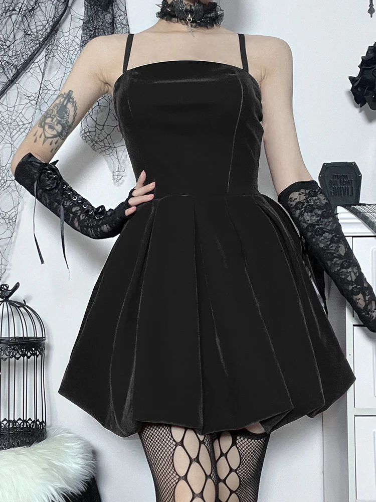 Gothic Velvet Dresses Solid Shirring High Waist Spaghetti Straps A Line Party Mini Dress Women Elegant New Year Clubwear
Gothic Velvet Dresses Solid Shirring High Waist Spaghetti Straps A Line Party Mini Dress Women Elegant New Year Clubwear