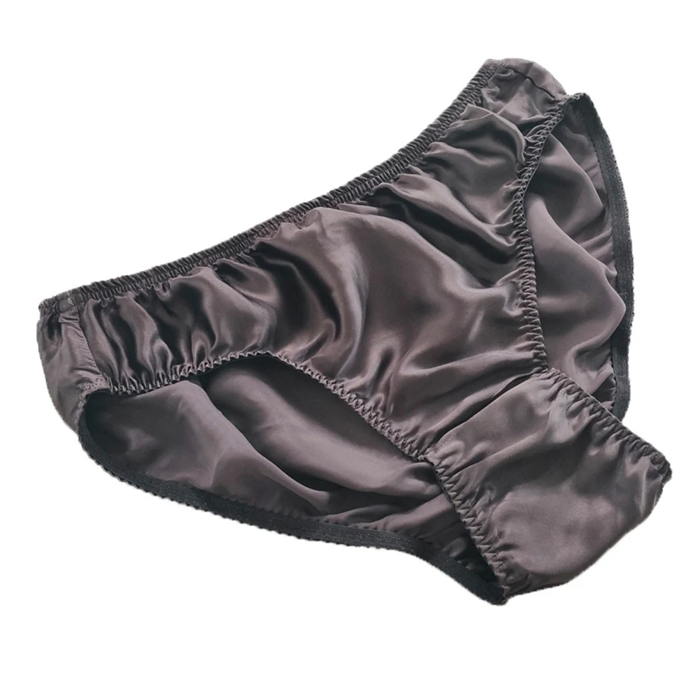 Men Panties Solid Color Briefs 100%Silk Underpants Sexy Shorts Breathable Underwear Comfortable Triangle Lingerie
Men Panties Solid Color Briefs 100%Silk Underpants Sexy Shorts Breathable Underwear Comfortable Triangle Lingerie