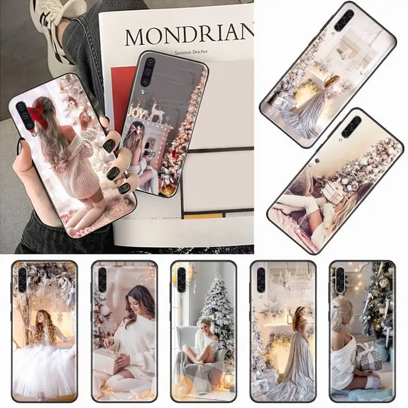 Christmas girl woman fashion Phone Case For Samsung galaxy A S note 10 12 20 32 40 50 51 52 70 71 72 21 fe s ultra plus
Christmas girl woman fashion Phone Case For Samsung galaxy A S note 10 12 20 32 40 50 51 52 70 71 72 21 fe s ultra plus