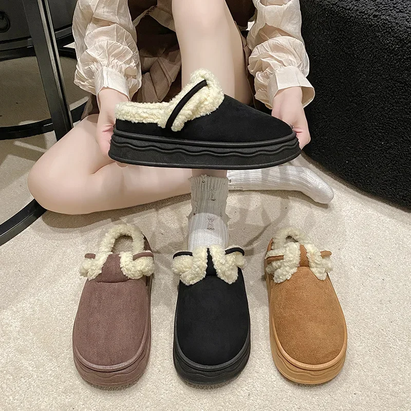 Cotton Slippers Women's Autumn and Winter New Versatile Thick-soled Velvet Anti-slip Home Warm Slippers Roung Toe Sandals 
Cotton Slippers Women's Autumn and Winter New Versatile Thick-soled Velvet Anti-slip Home Warm Slippers Roung Toe Sandals