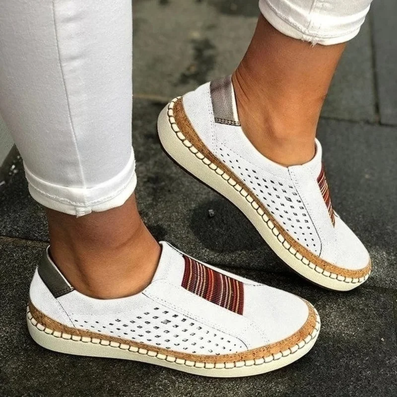 Ladies Low-cut White Flats Canvas Flat Shoes Women Casual Vulcanize Shoes New Women Summer Autumn Sneakers Plus Size
Ladies Low-cut White Flats Canvas Flat Shoes Women Casual Vulcanize Shoes New Women Summer Autumn Sneakers Plus Size