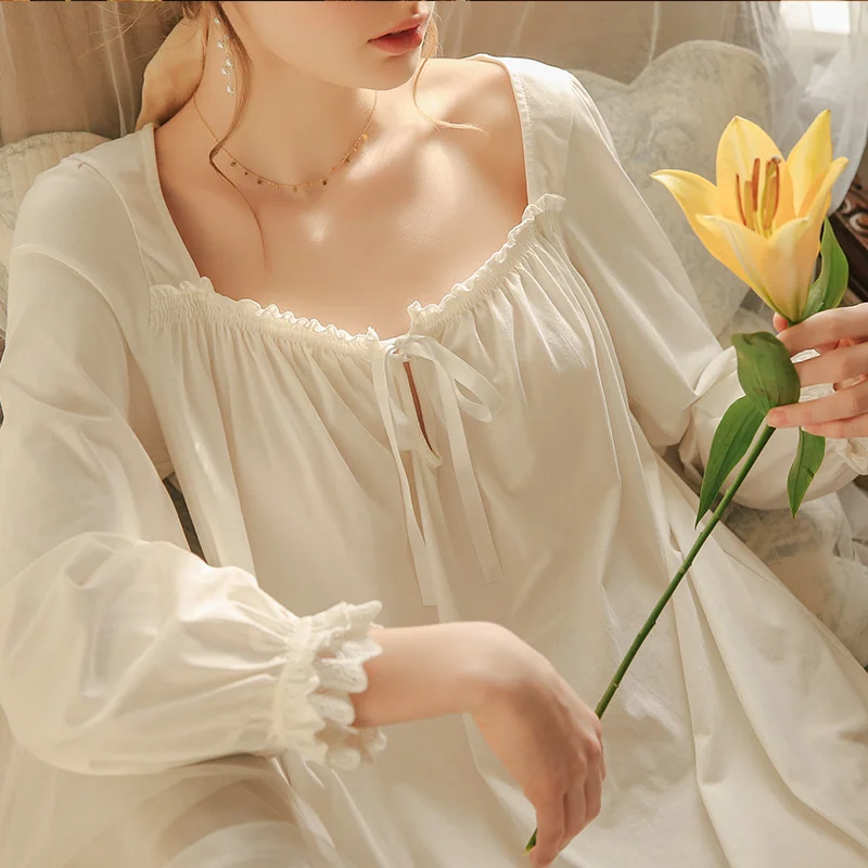 Women Nightgown Cottoon Sleeve Sleepwear White Spring Long Sleeve Loose Nightdress Autumn Comfortable Princess Nightgowns Women
Women Nightgown Cottoon Sleeve Sleepwear White Spring Long Sleeve Loose Nightdress Autumn Comfortable Princess Nightgowns Women