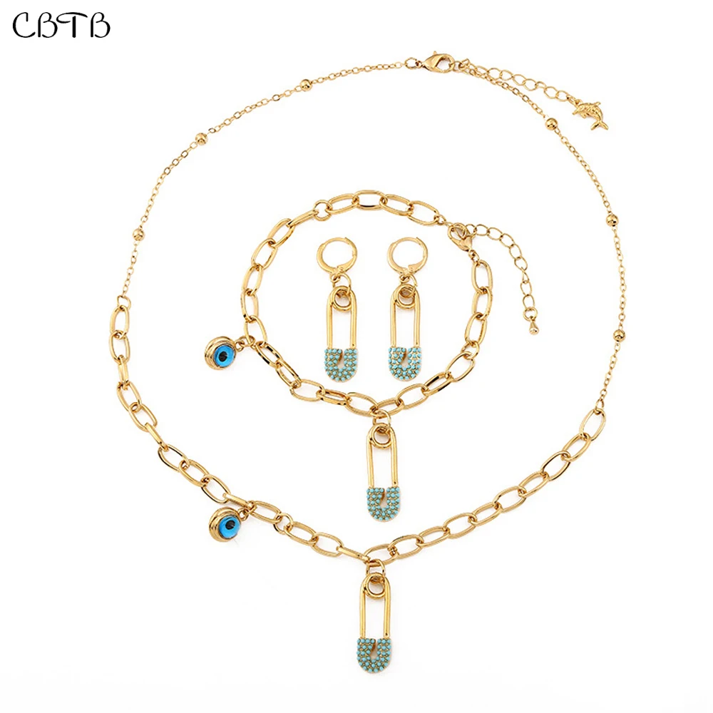 Vintage 18K Gold Paper Clips Evil Eye Pendant Necklace Earrings Bracelets Luxury Design Wedding Jewelry Sets for Women Wholesale
Vintage 18K Gold Paper Clips Evil Eye Pendant Necklace Earrings Bracelets Luxury Design Wedding Jewelry Sets for Women Wholesale