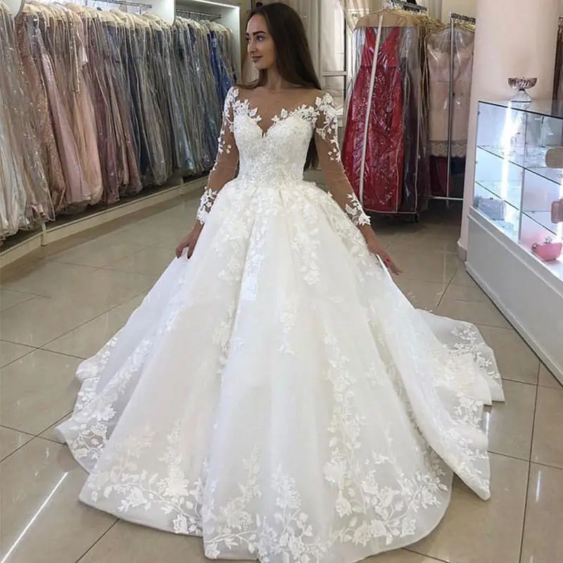 African Beautiful Princess Ball Gown Wedding Dresses Sweep Train Robe De Mariée Lace Applique Long Sleeves Bridal Gown
African Beautiful Princess Ball Gown Wedding Dresses Sweep Train Robe De Mariée Lace Applique Long Sleeves Bridal Gown