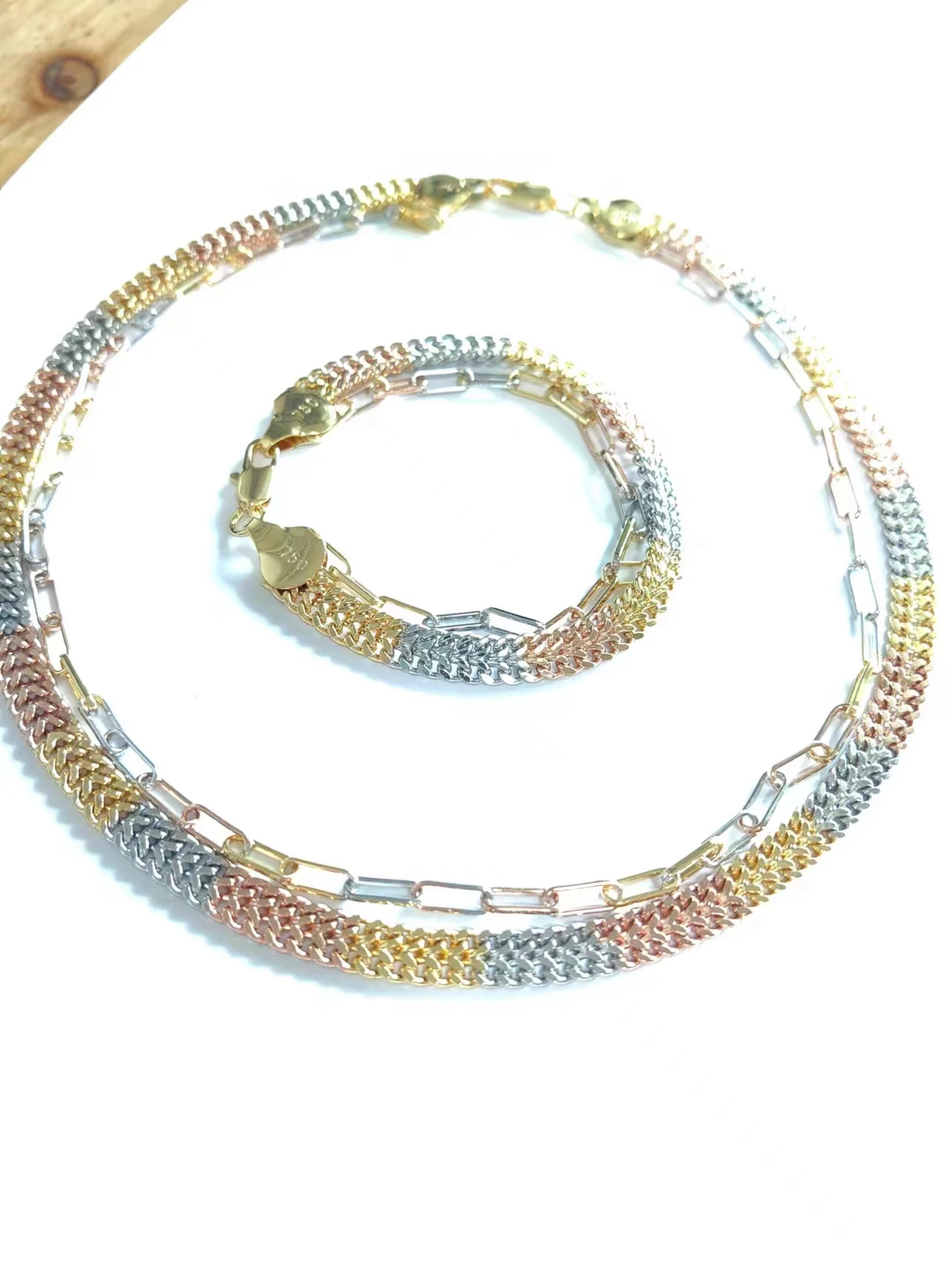 2023 Selead Design four Colors Necklace Bracelet for Women individuation Jewelry Set
2023 Selead Design four Colors Necklace Bracelet for Women individuation Jewelry Set