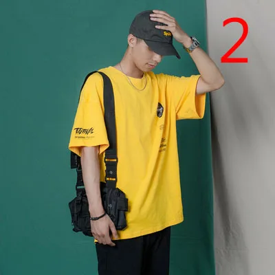 2019 new Korean version of the self-cultivation trend round neck printing tide brand ice silk shirt on the clothes 
2019 new Korean version of the self-cultivation trend round neck printing tide brand ice silk shirt on the clothes