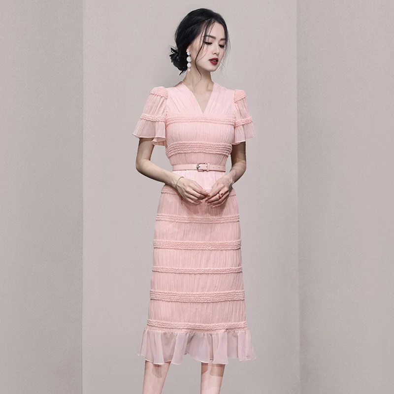 Женское Плиссированное Платье с V-образным вырезом, разрезом и рукавами
Женское Плиссированное Платье с V-образным вырезом, разрезом и рукавами