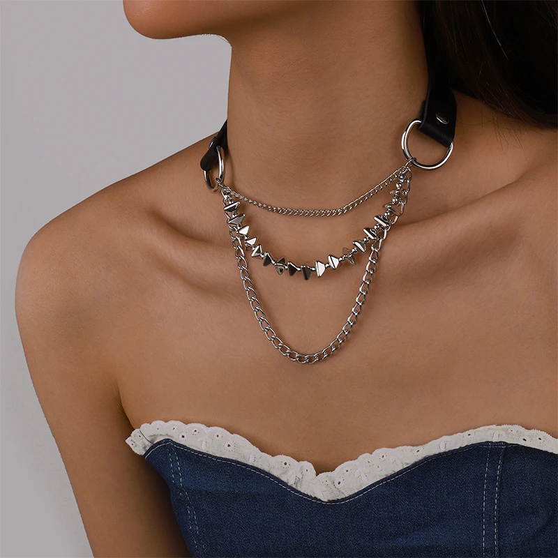 New Gothic Sweet And Cool Hip-hop Leather Three-layer Necklace For Women Korean Fashion Necklaces Birthday Party Jewelry Gifts
New Gothic Sweet And Cool Hip-hop Leather Three-layer Necklace For Women Korean Fashion Necklaces Birthday Party Jewelry Gifts